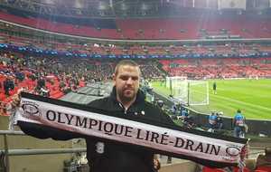 ET MAINTENANT EN DIRECT DE WEMBLEY...AVEC OLIVE!!!