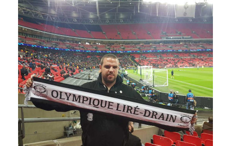 ET MAINTENANT EN DIRECT DE WEMBLEY...AVEC OLIVE!!!