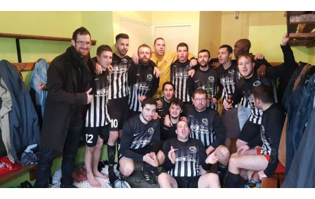 CE SOIR ON EST TOUS, VRAIMENT TOUS, HEUREUX POUR NOTRE EQUIPE SENIORS C...